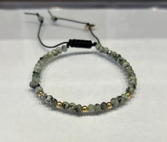 Greyish Green Gemstones Cord Bracelet in 18K Gold