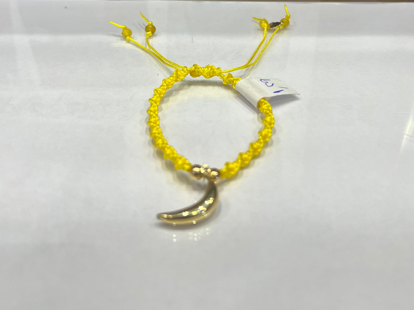 Kids Banana Braided Bracelet in 18K Gold