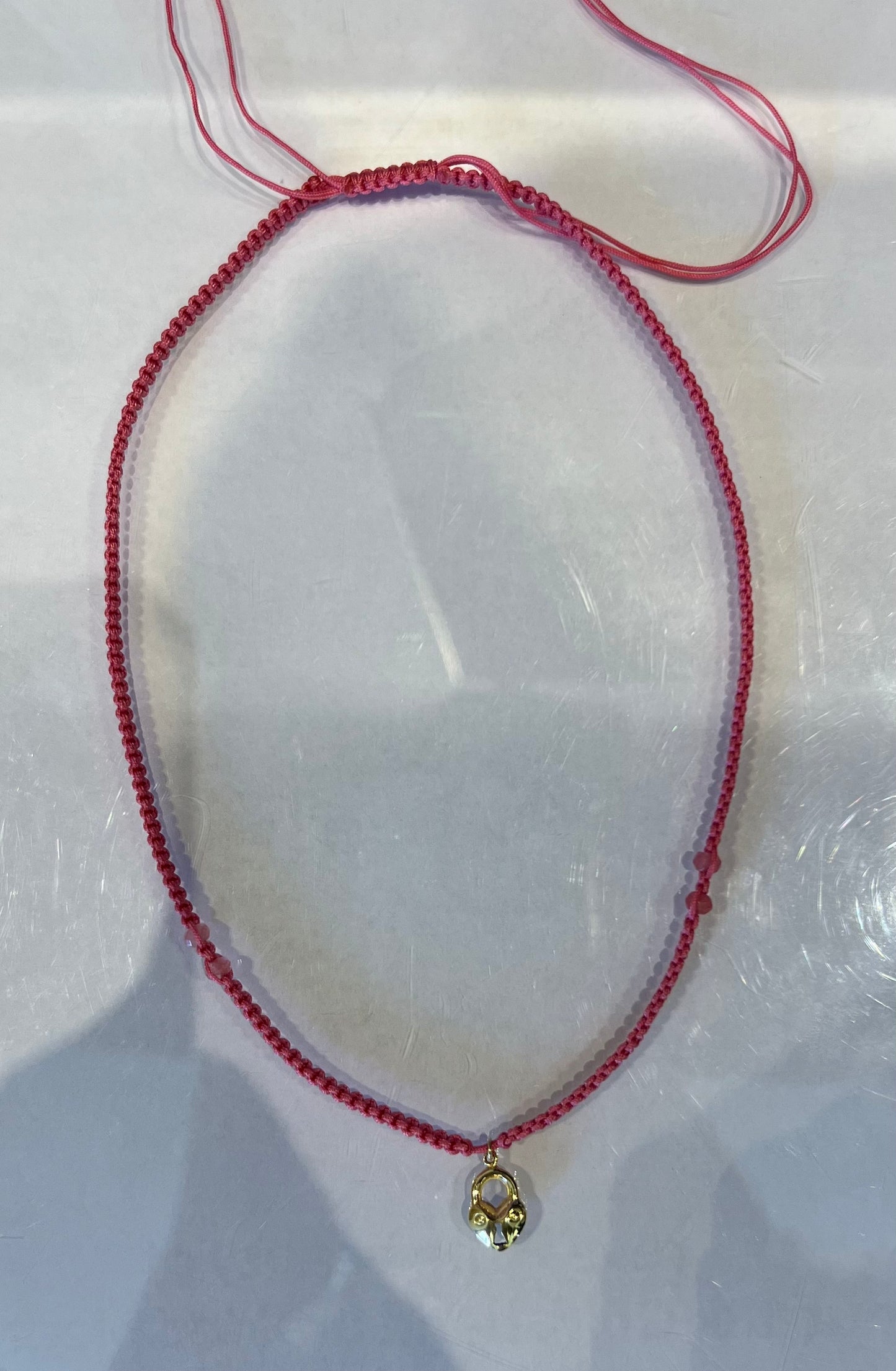 Heart Lock Dark Pink Braided Necklace in 18K Gold