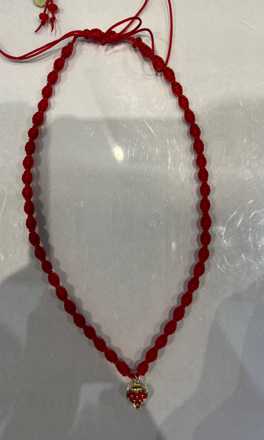 Strawberry Braided Necklace in 18K Gold