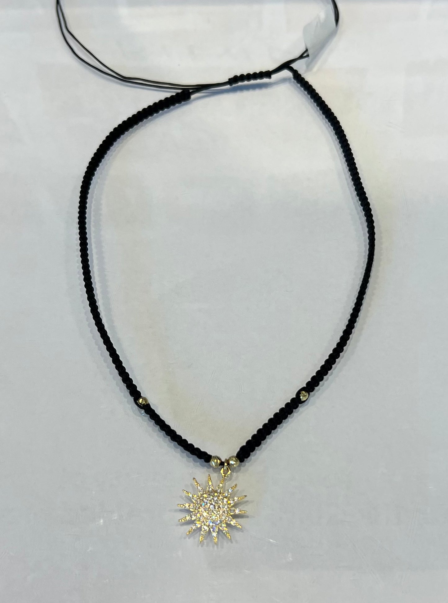 Shinny Sun Braided Necklace in 18K Gold